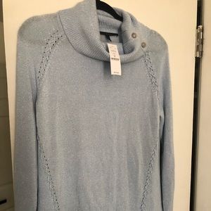 White House black market sweater size medium